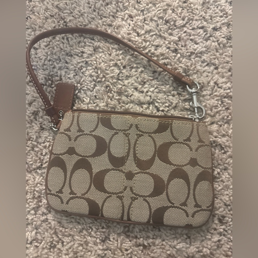 Vintage coach wristlet